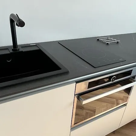 Hanza Tower Blue 19th Floor 2 Szczecin