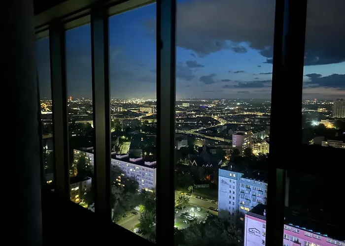 Apartment Hanza Tower Blue 19th Floor 2 *